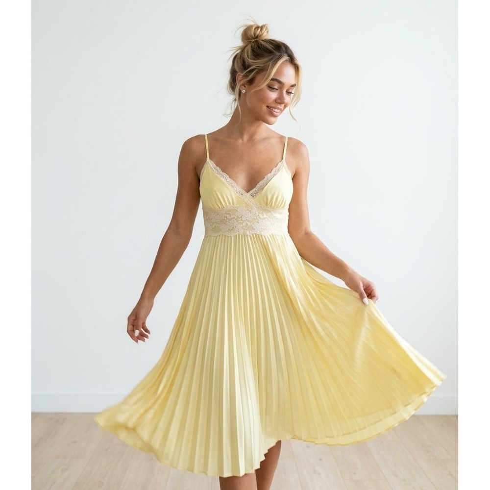 Vintage Y2K XOXO Babydoll Dress Yellow Lace Trim Pleated Slip Romantic Midi